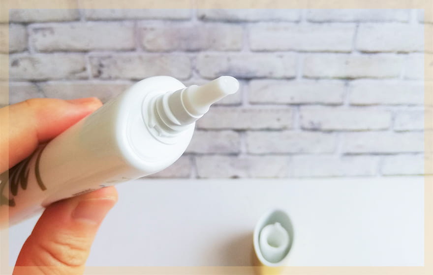 出し口アップ・クリームを出す